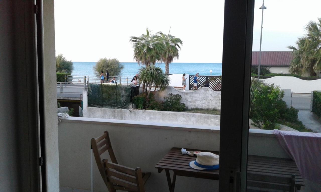 Casa A 20 Metri Dal Mare! Apartment Fossacesia Exterior photo