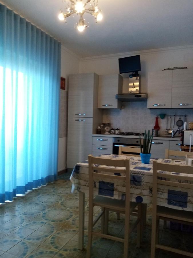 Casa A 20 Metri Dal Mare! Apartment Fossacesia Exterior photo