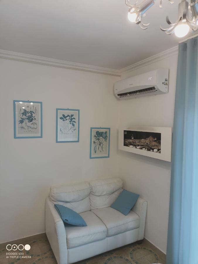 Casa A 20 Metri Dal Mare! Apartment Fossacesia Exterior photo